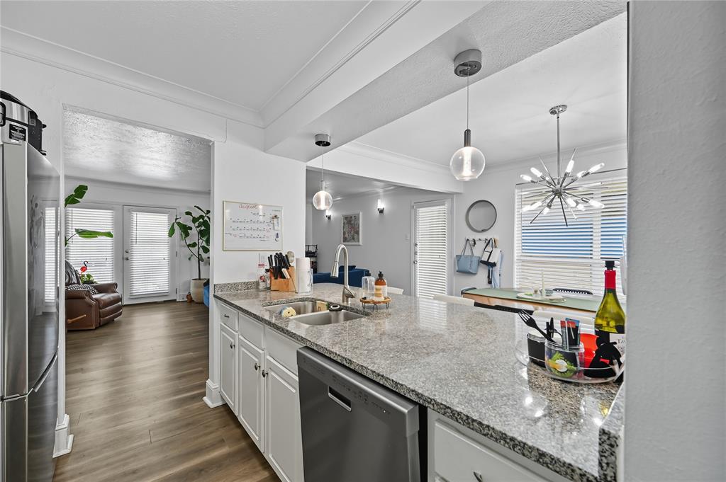 Bella Gardens Condos - Residential