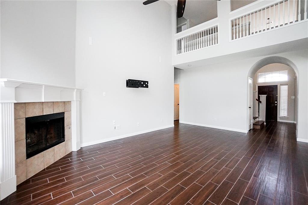 Villages Of Lake Forest #2 The - Residential Lease