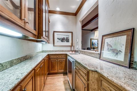 Tiny photo for 4420 Park Lane, Dallas, TX 75220 (MLS # 21013040)