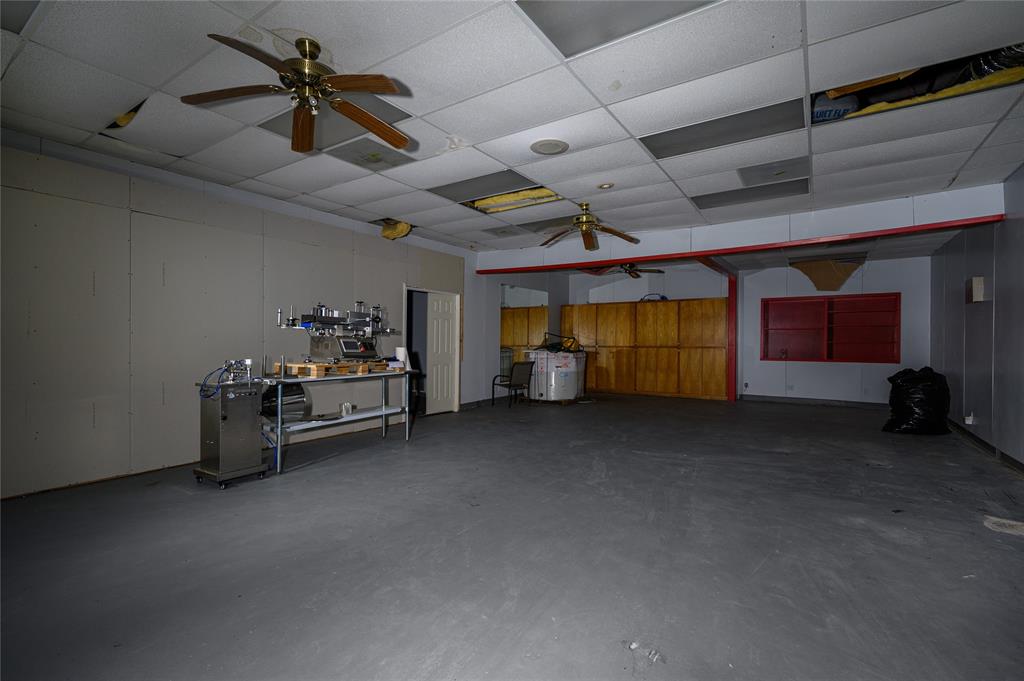 Fairmount Add - Commercial Sale