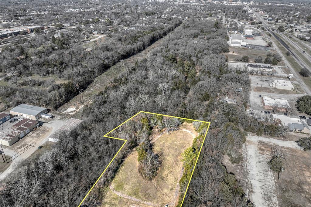 Fairmount Add - Commercial Sale