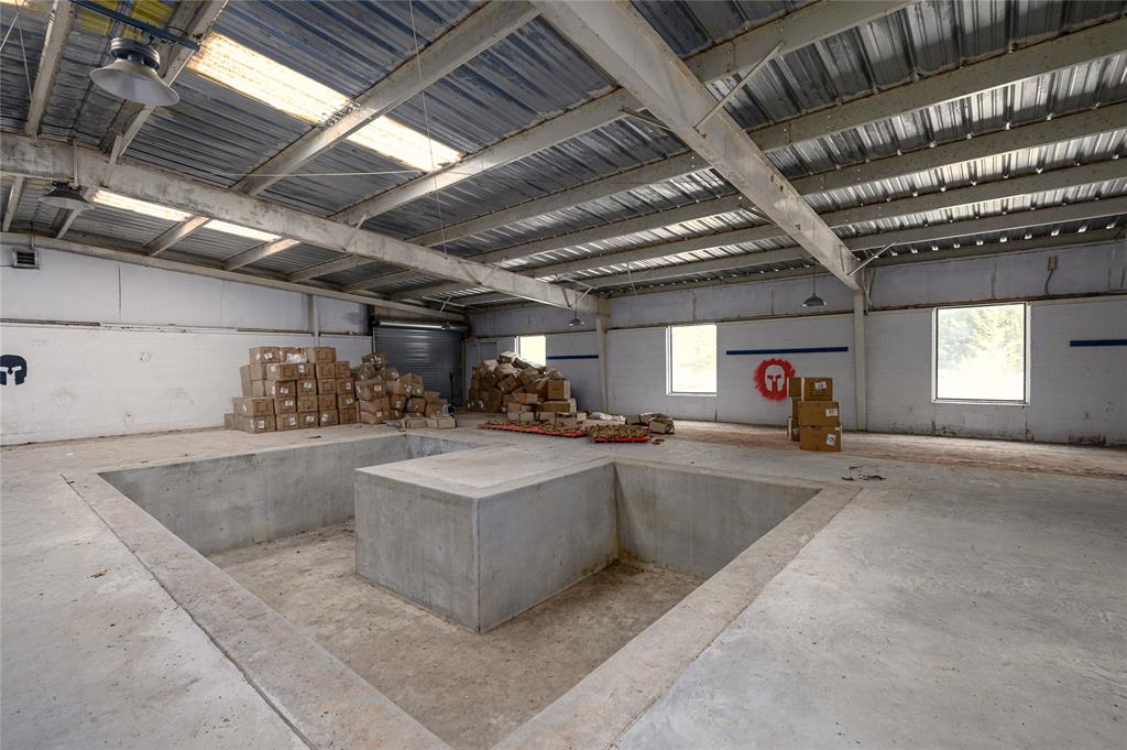 Fairmount Add - Commercial Sale