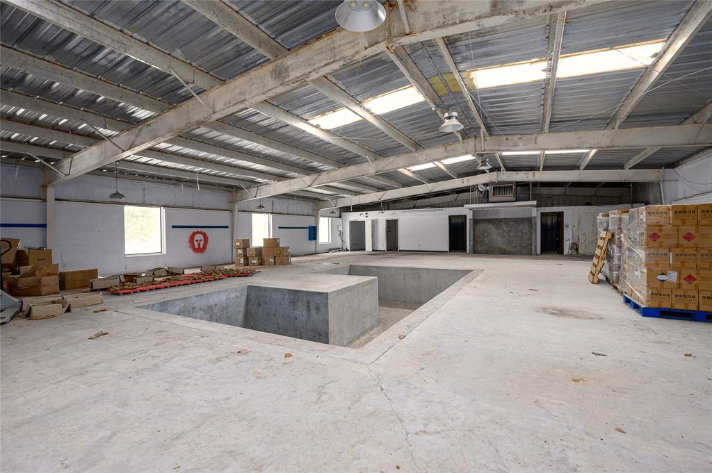 Fairmount Add - Commercial Sale