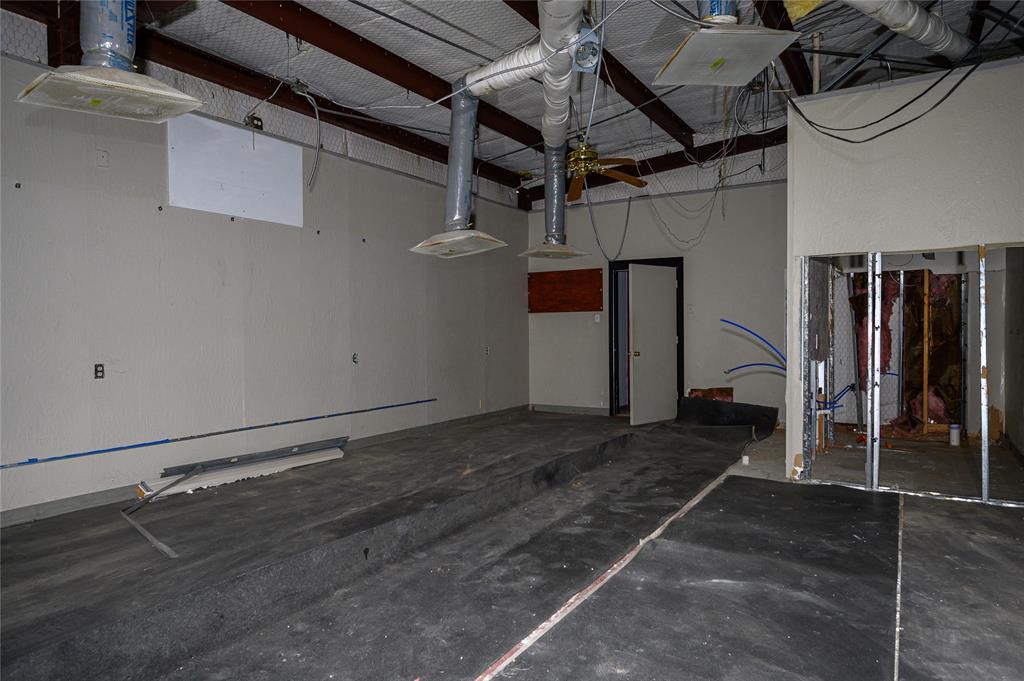 Fairmount Add - Commercial Sale