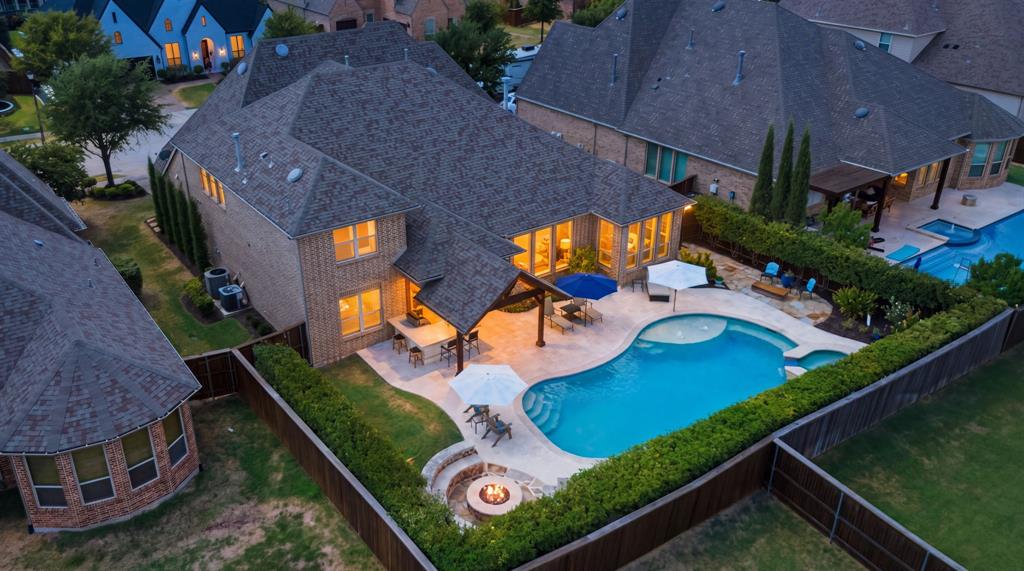 1215 Baird Way