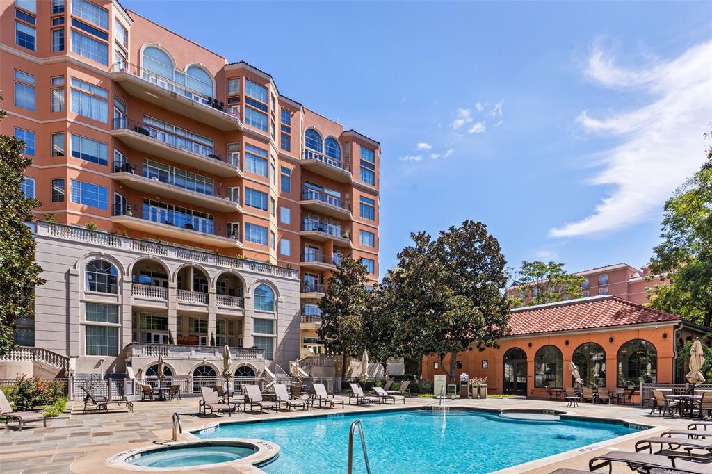 Plaza At Turtle Creek Residence Ph - Residential