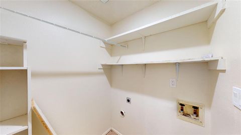 Tiny photo for 2842 Kingswood Drive, Garland, TX 75040 (MLS # 21101157)