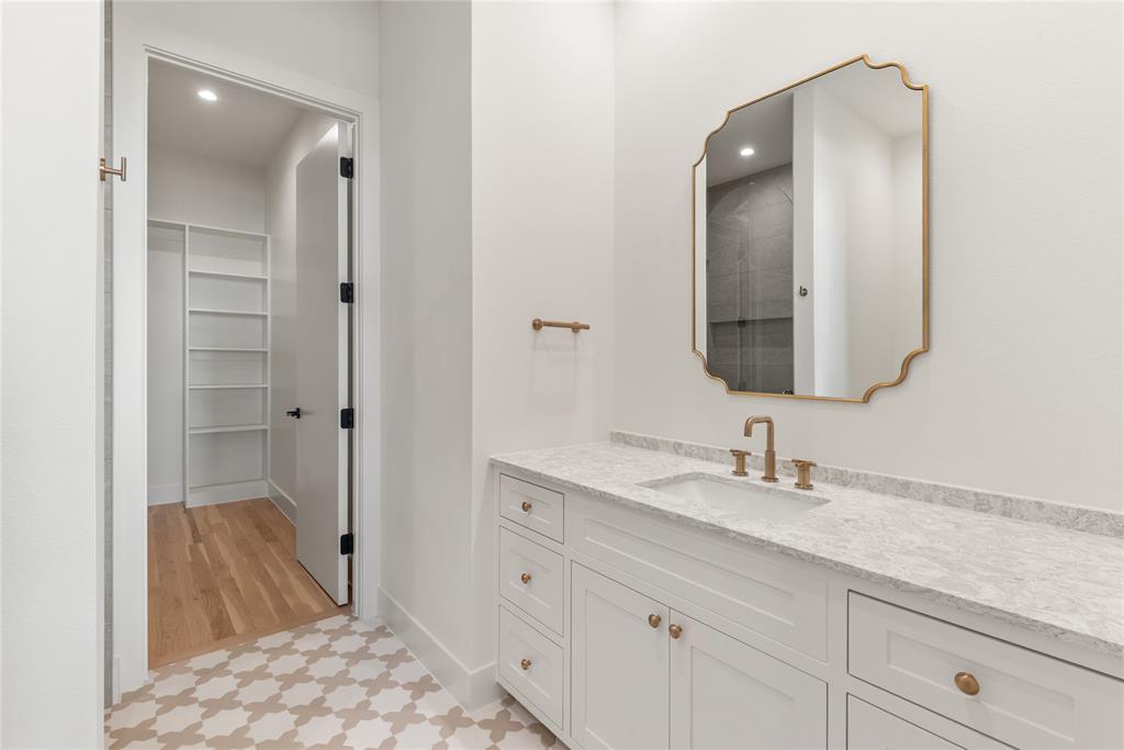 GASTONWOOD 5 - Residential