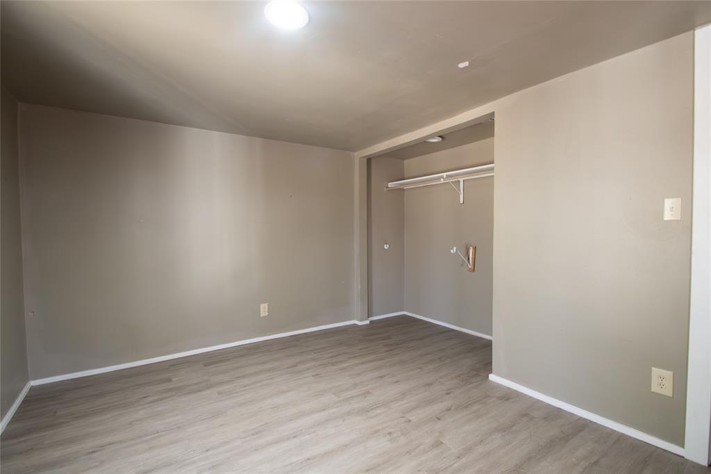 Hickory Hills V - Residential