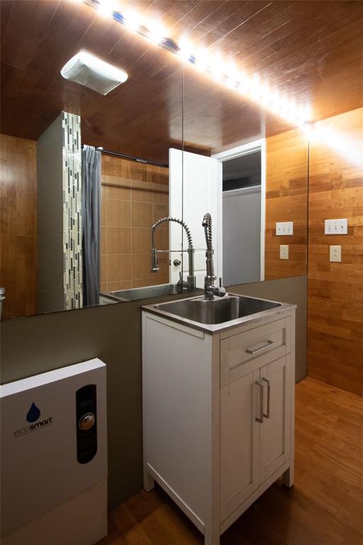 Hickory Hills V - Residential