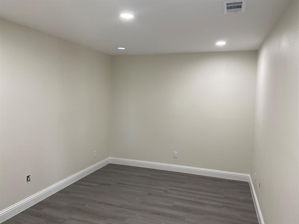 None - Commercial Lease