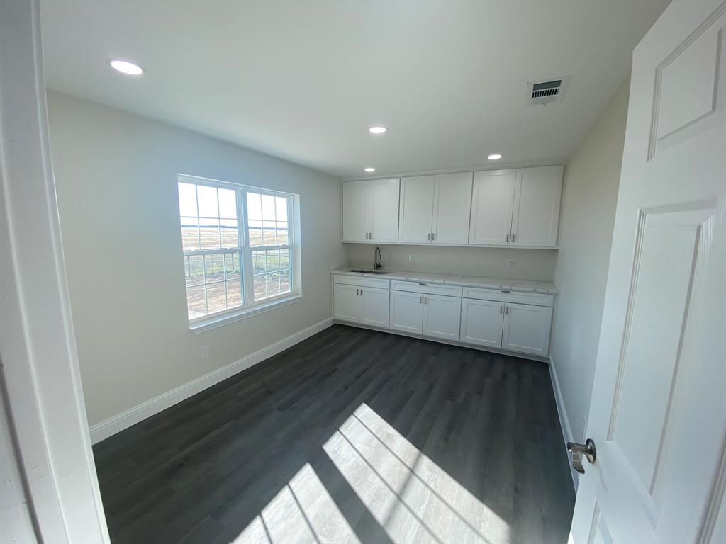 None - Commercial Lease