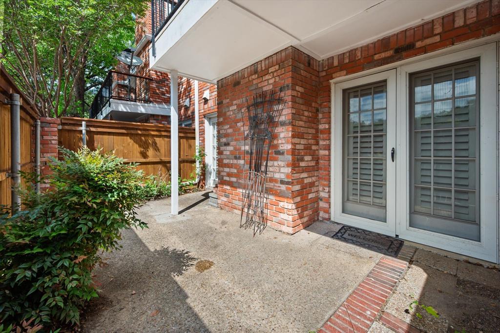 Indian Creek #1 Condo - Residential