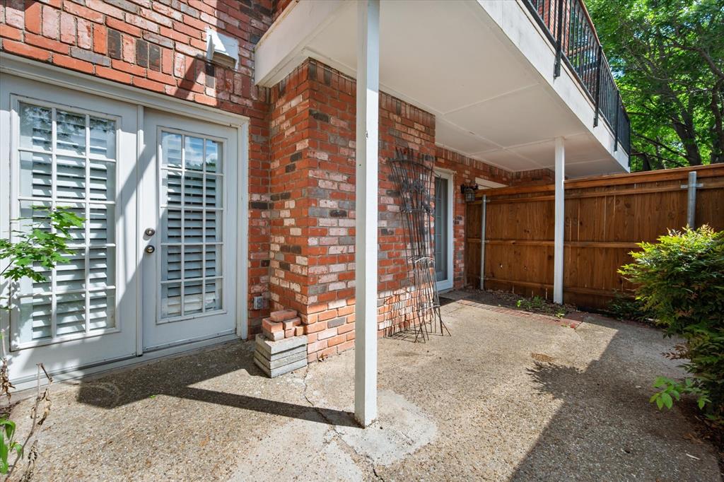 Indian Creek #1 Condo - Residential