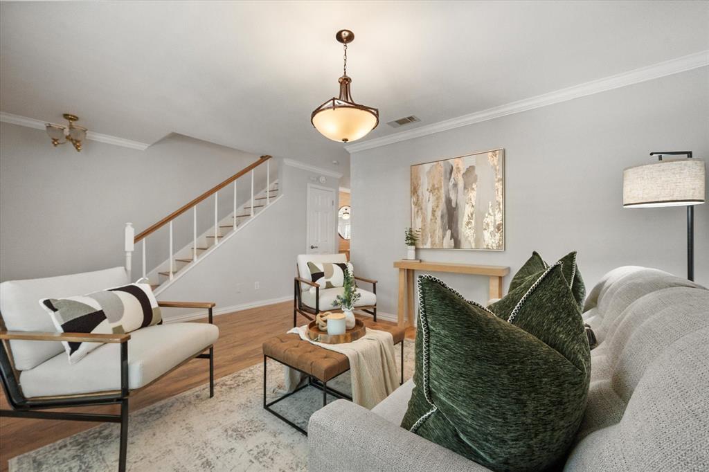 1229 Roaring Springs Road