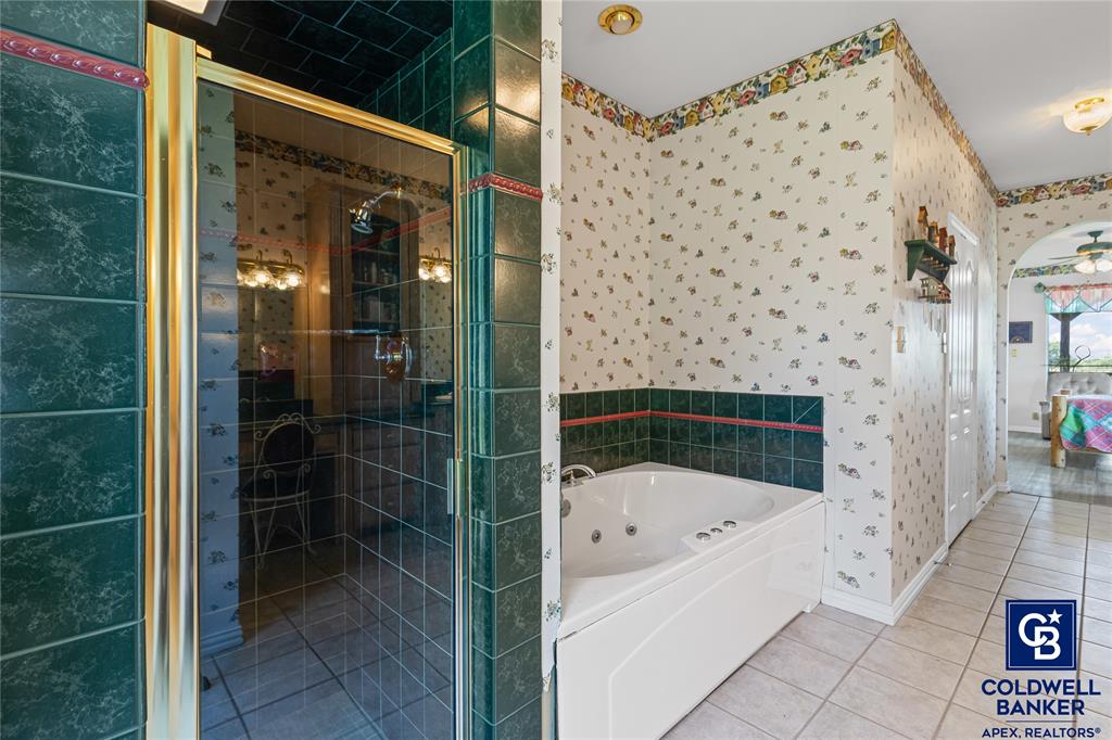 J  J Kuykendall - Farm