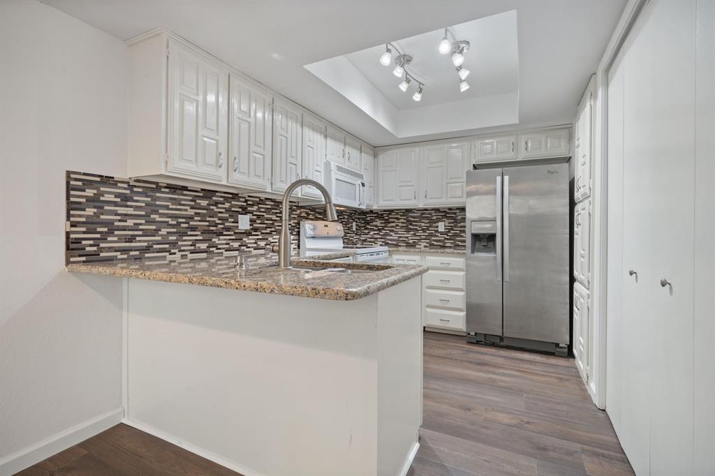 Lifescape Villas On Montfort - Residential