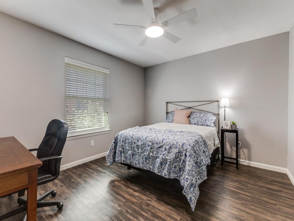 Sandhurst Manor - Residential