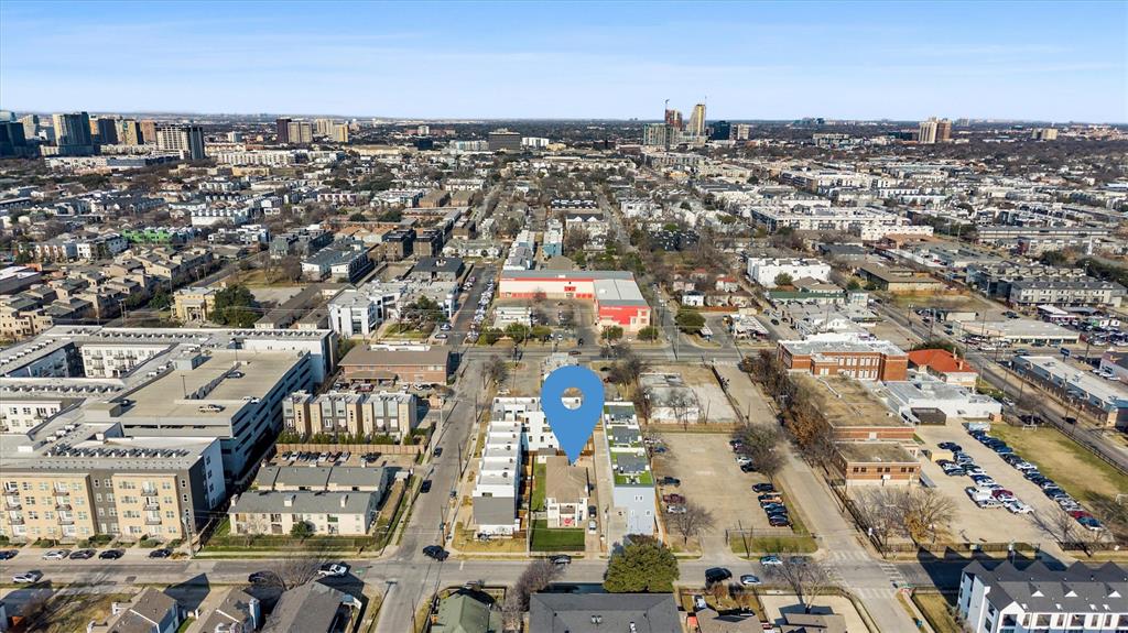 Holmes - Residential