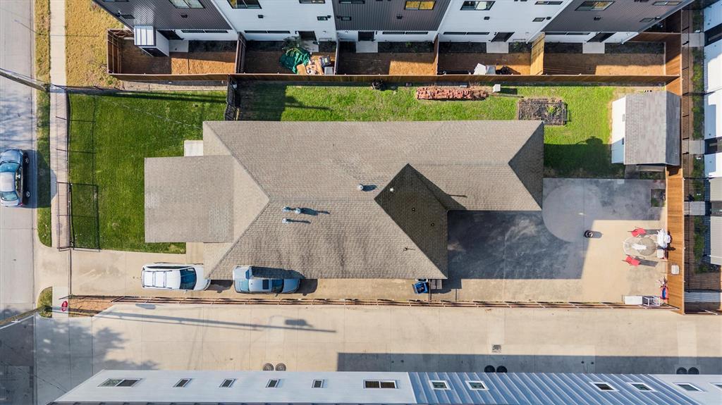 Holmes - Residential