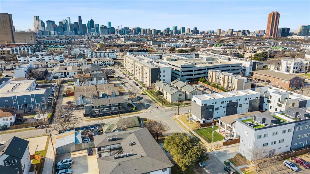 Holmes - Residential