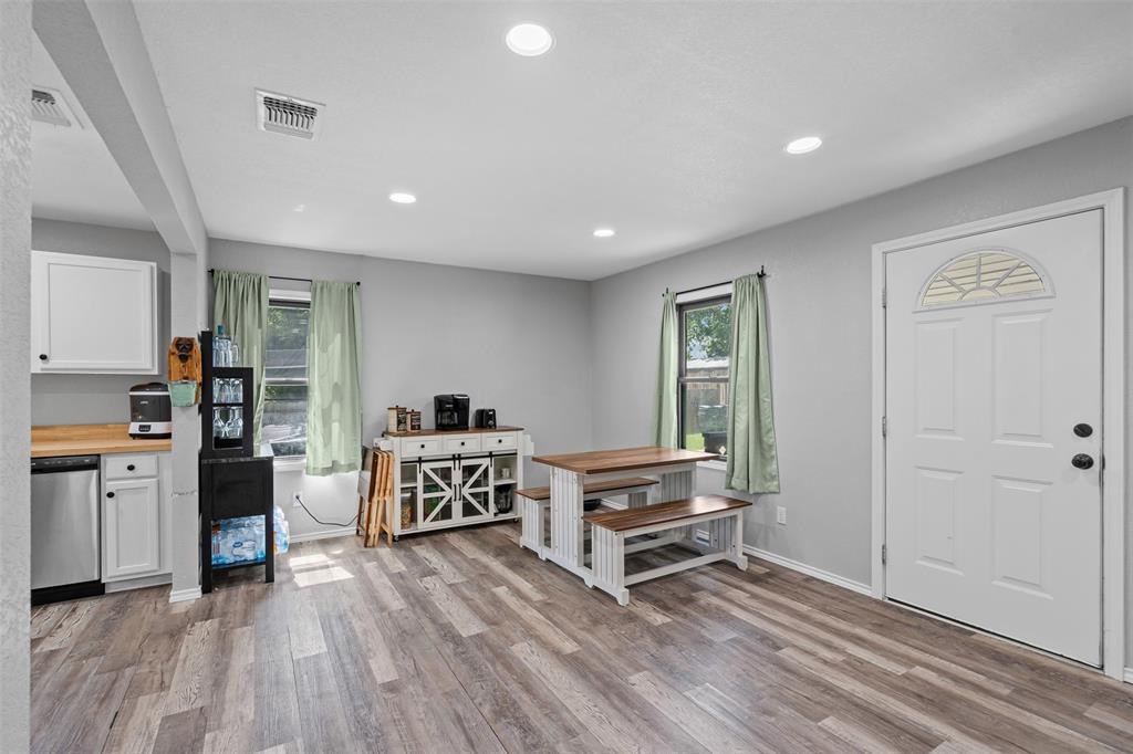 10309 Mineral Wells Highway
