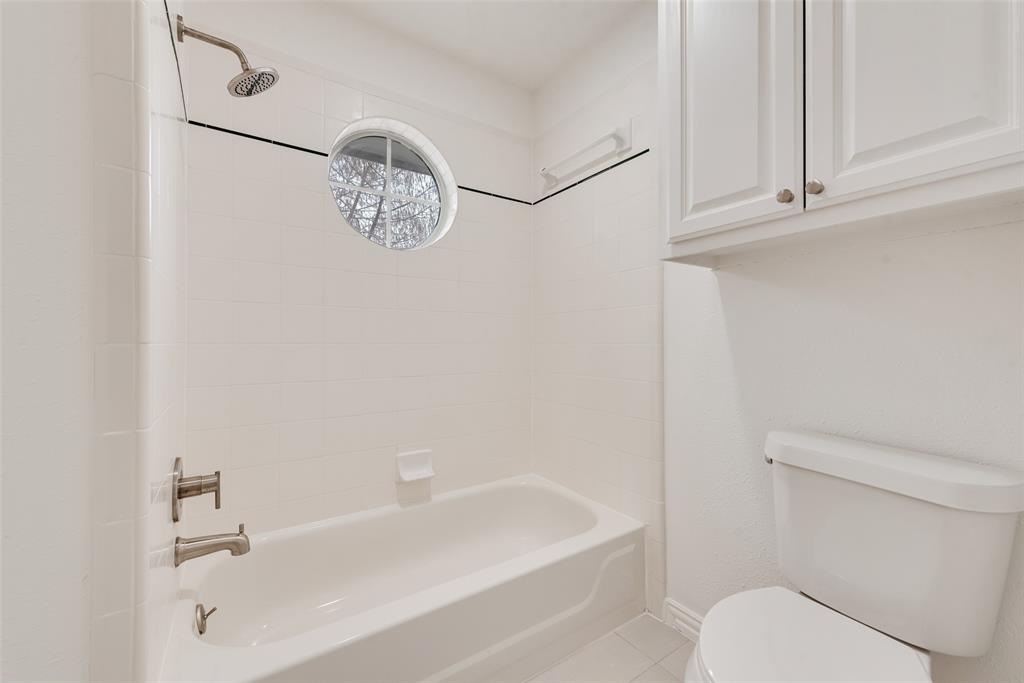 Lochngreen Village Add - Residential