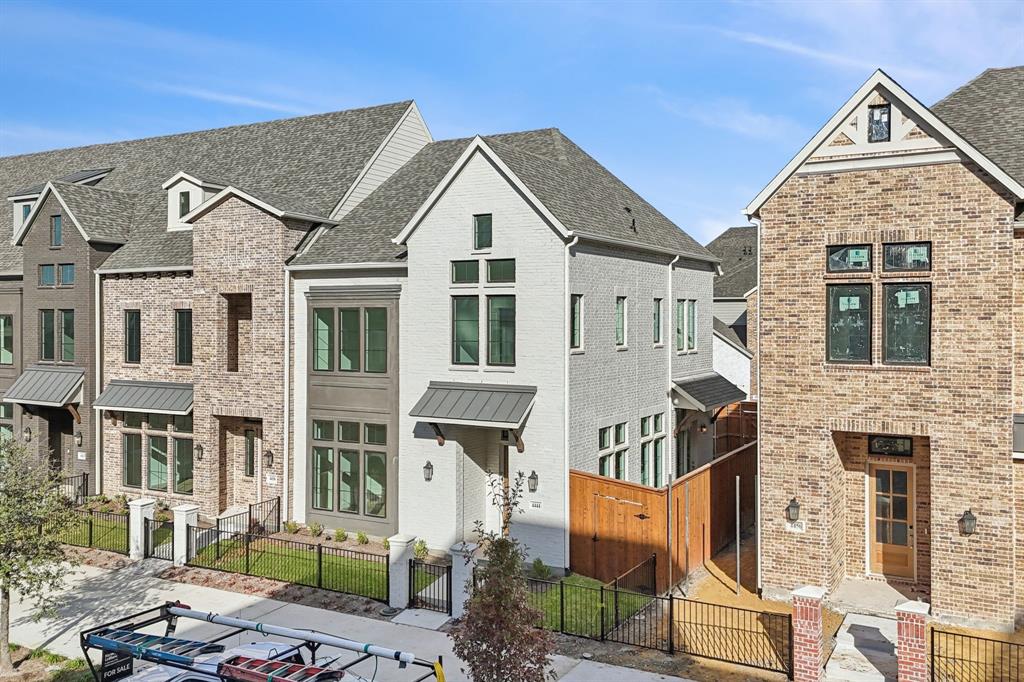 4496 Corn Husk Drive