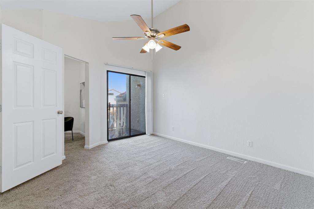 Lifescape Villas On Midway A Condo - Residential