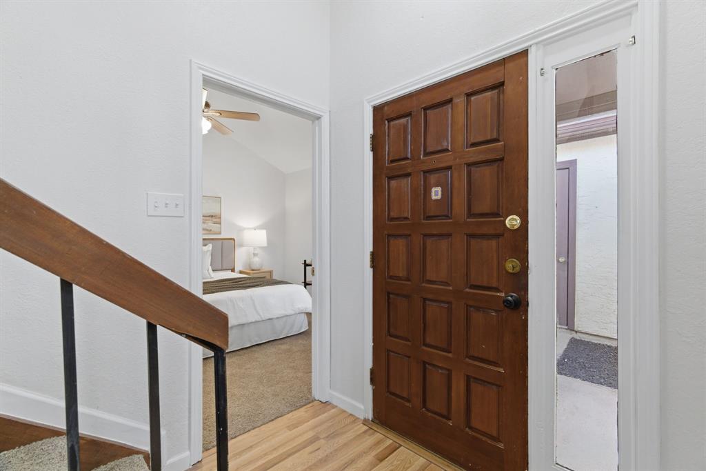 Lifescape Villas On Midway A Condo - Residential