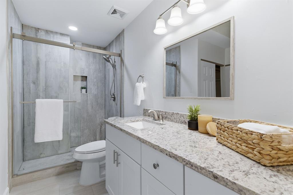 Lifescape Villas On Midway A Condo - Residential