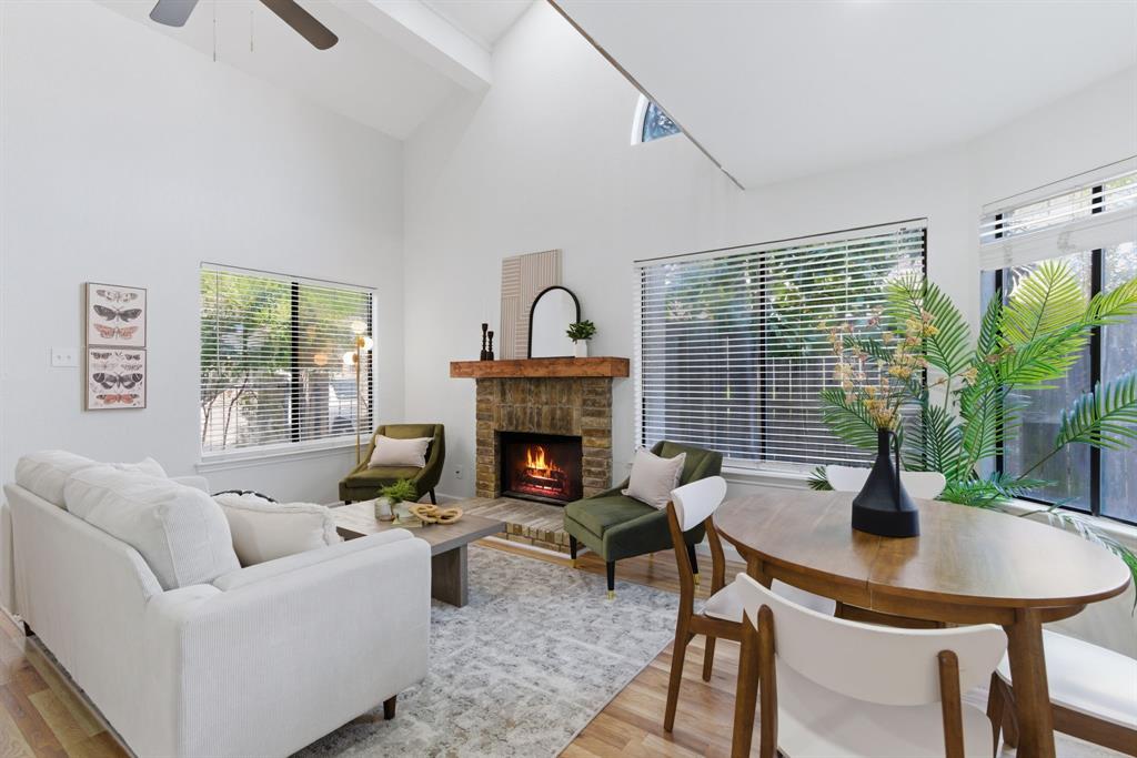 Lifescape Villas On Midway A Condo - Residential