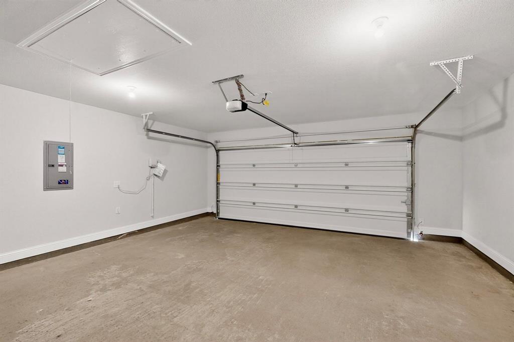 Venetian at Weston, Phase 2 - Residential Lease