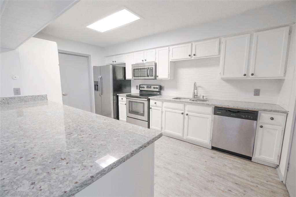 Queensborough Heights Add - Residential Lease