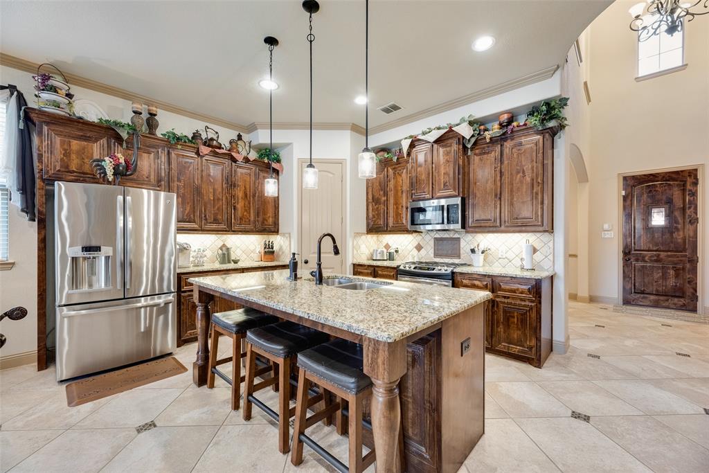 2281 Jaguar Drive