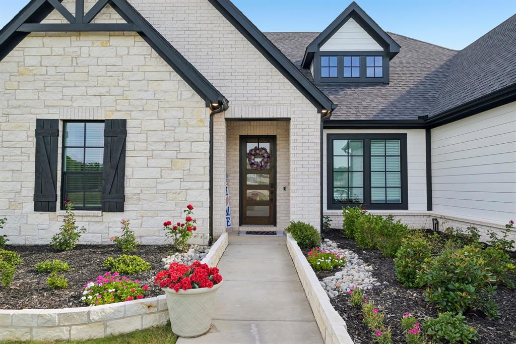 1065 Julian Drive