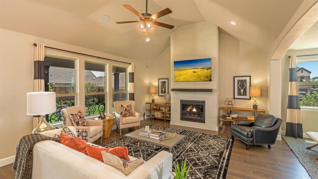 3104 Patrinia Street