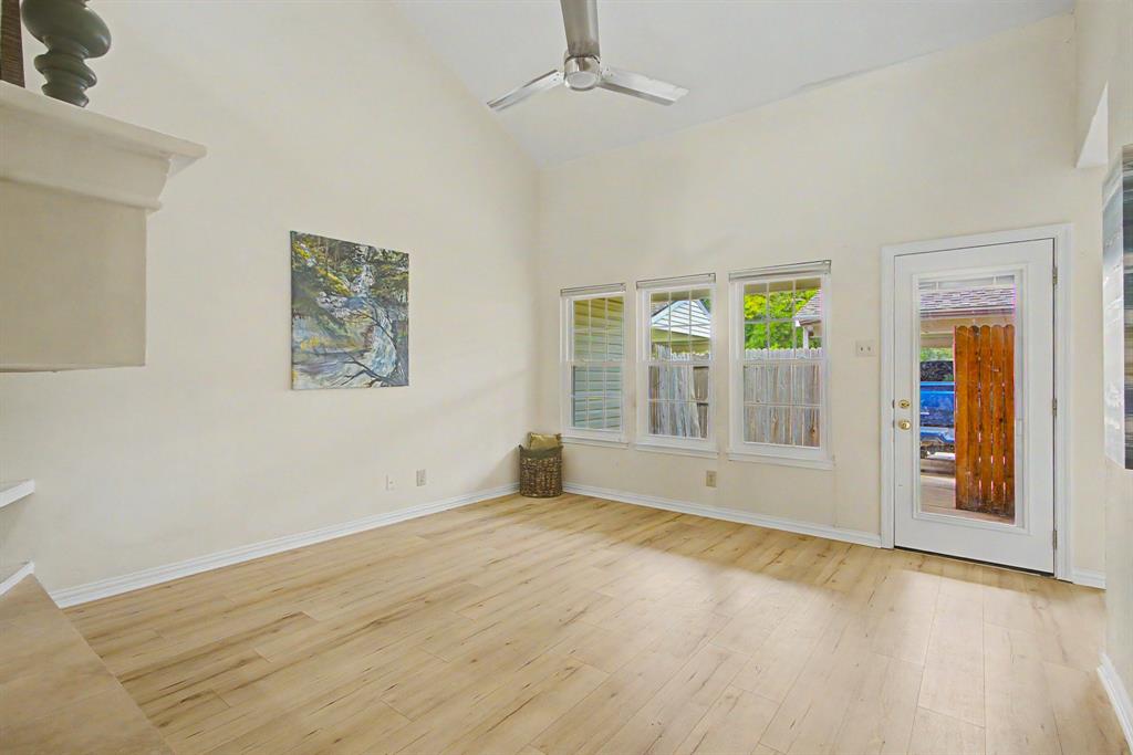 Creekside - Residential