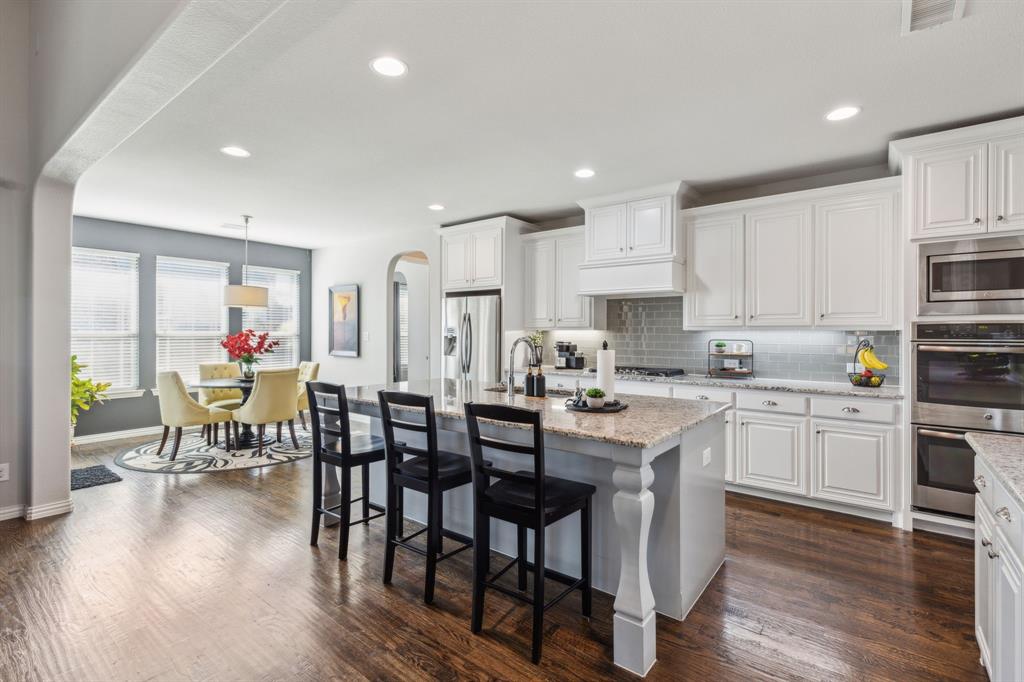 1746 Legendary Reef Way
