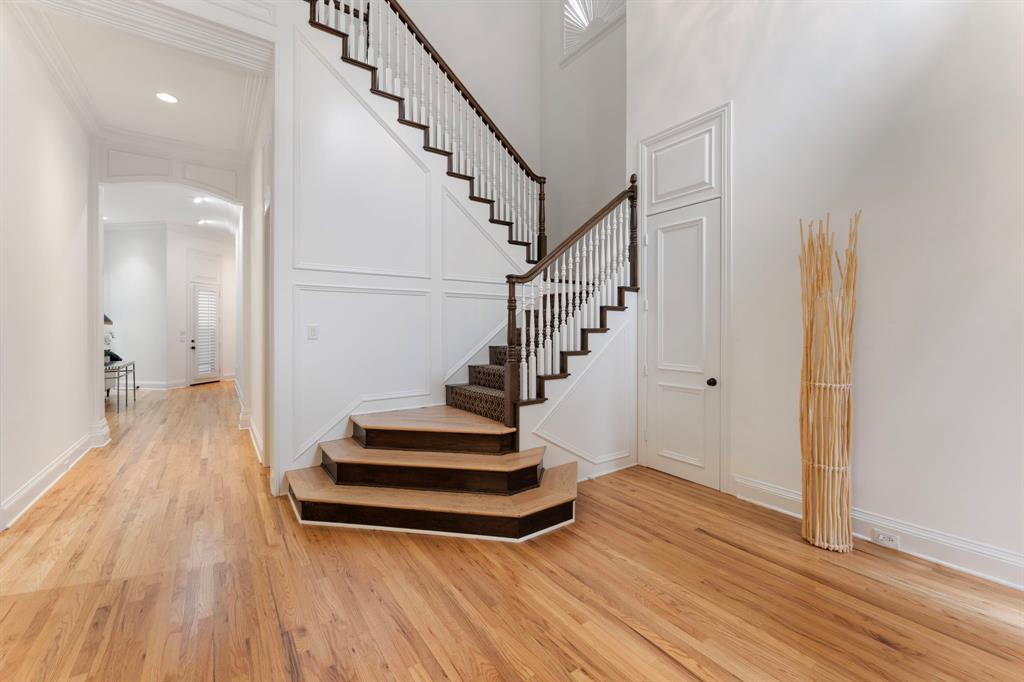 17 Woodcreek Lane