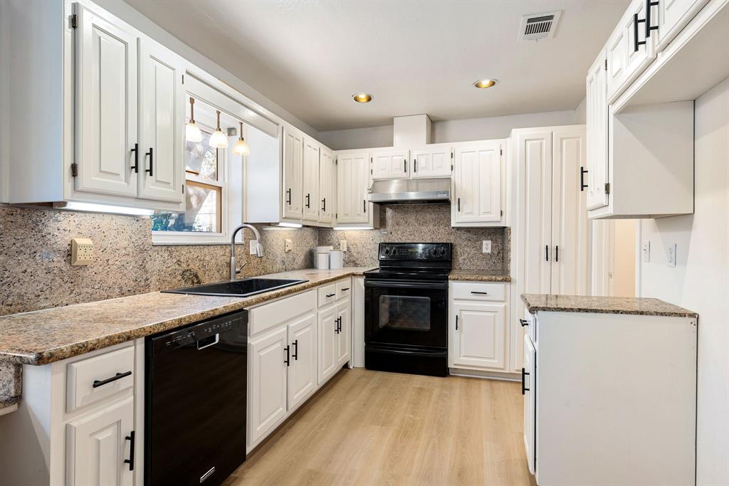 Crest Meadow Estates - Residential