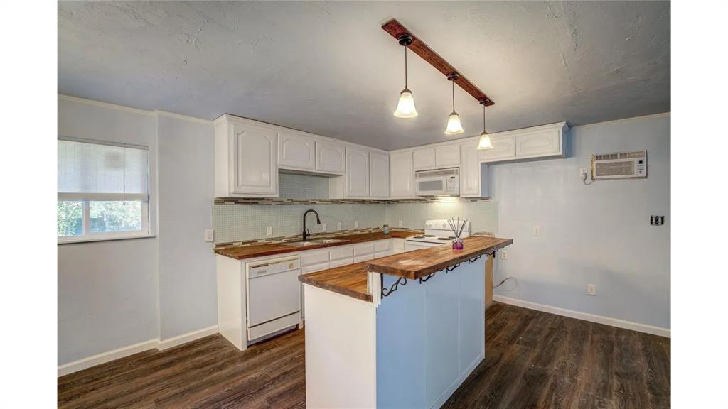 AB 425 J SLOAN - Residential