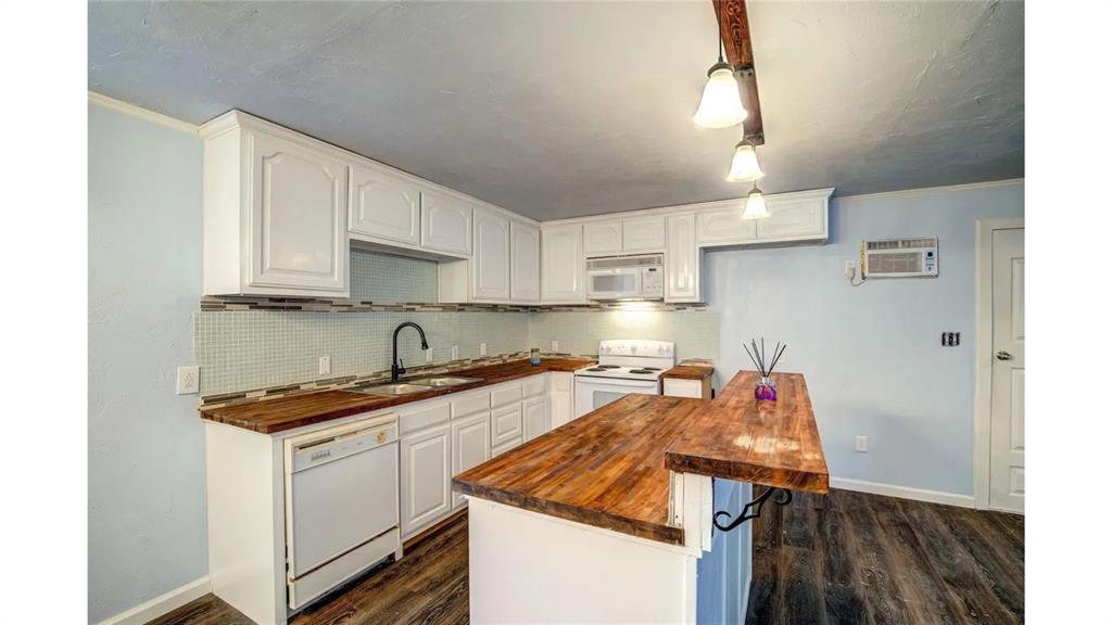 AB 425 J SLOAN - Residential