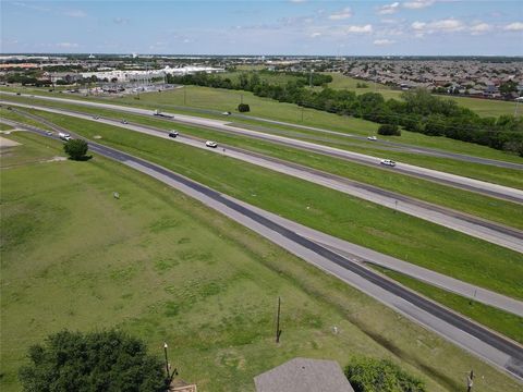 601 W US- 287 ByPass Waxahachie TX 75165