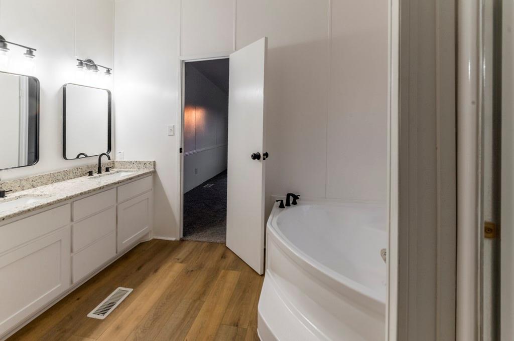 Western Lake Estates F - Residential