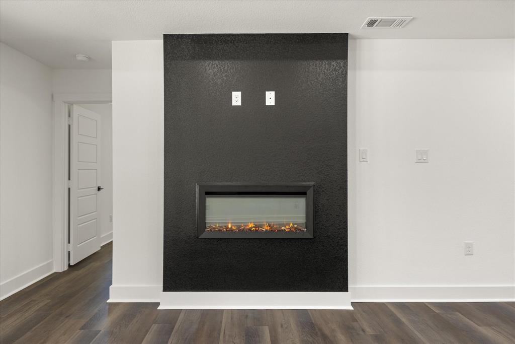 Tolar Oaks - Residential