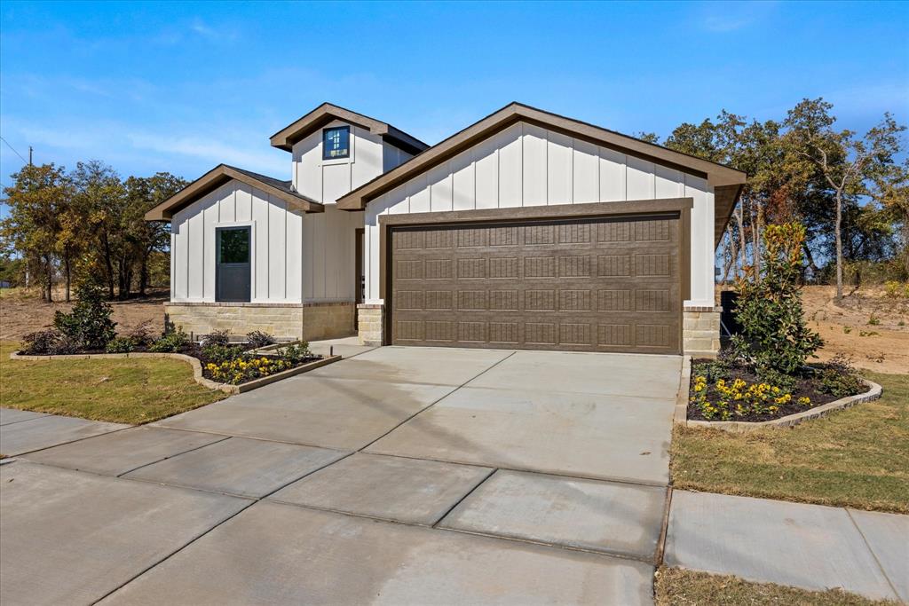Tolar Oaks - Residential