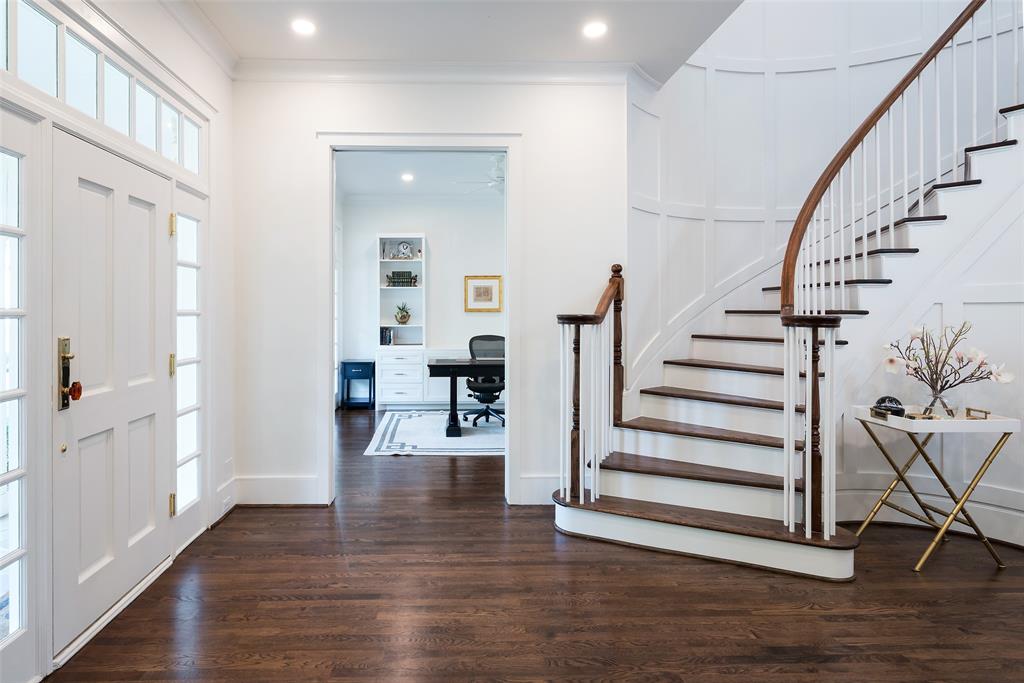 Summitt Lawn - Residential