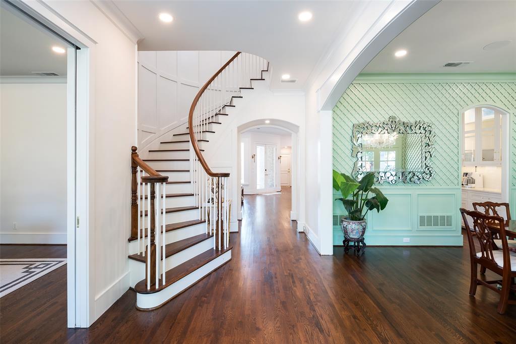 Summitt Lawn - Residential