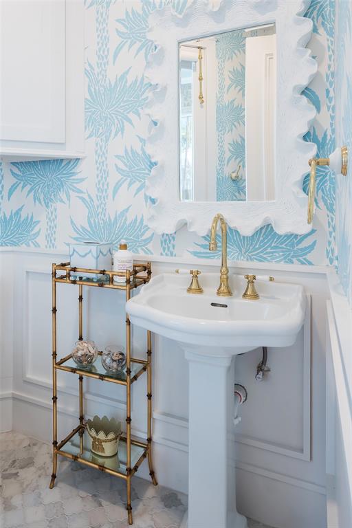 Summitt Lawn - Residential